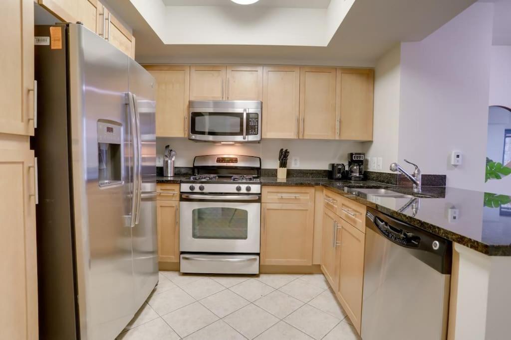 Condo With Gym And Pool In Pentagon City 8Min To Dca Άρλινγκτον Εξωτερικό φωτογραφία